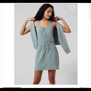 Athleta expedition athletic dress